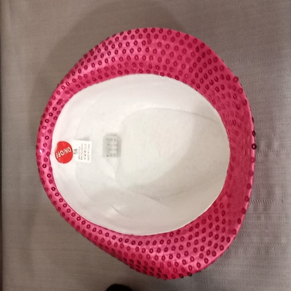 Blinking LED lit pink sequined fedora hat (925) - Picture 8 of 9